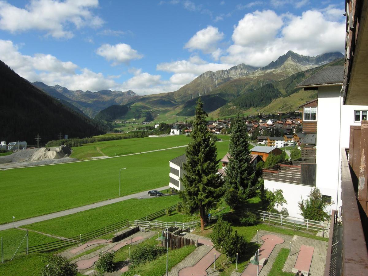 Jugendhotel Alpina Sedrun Exterior foto
